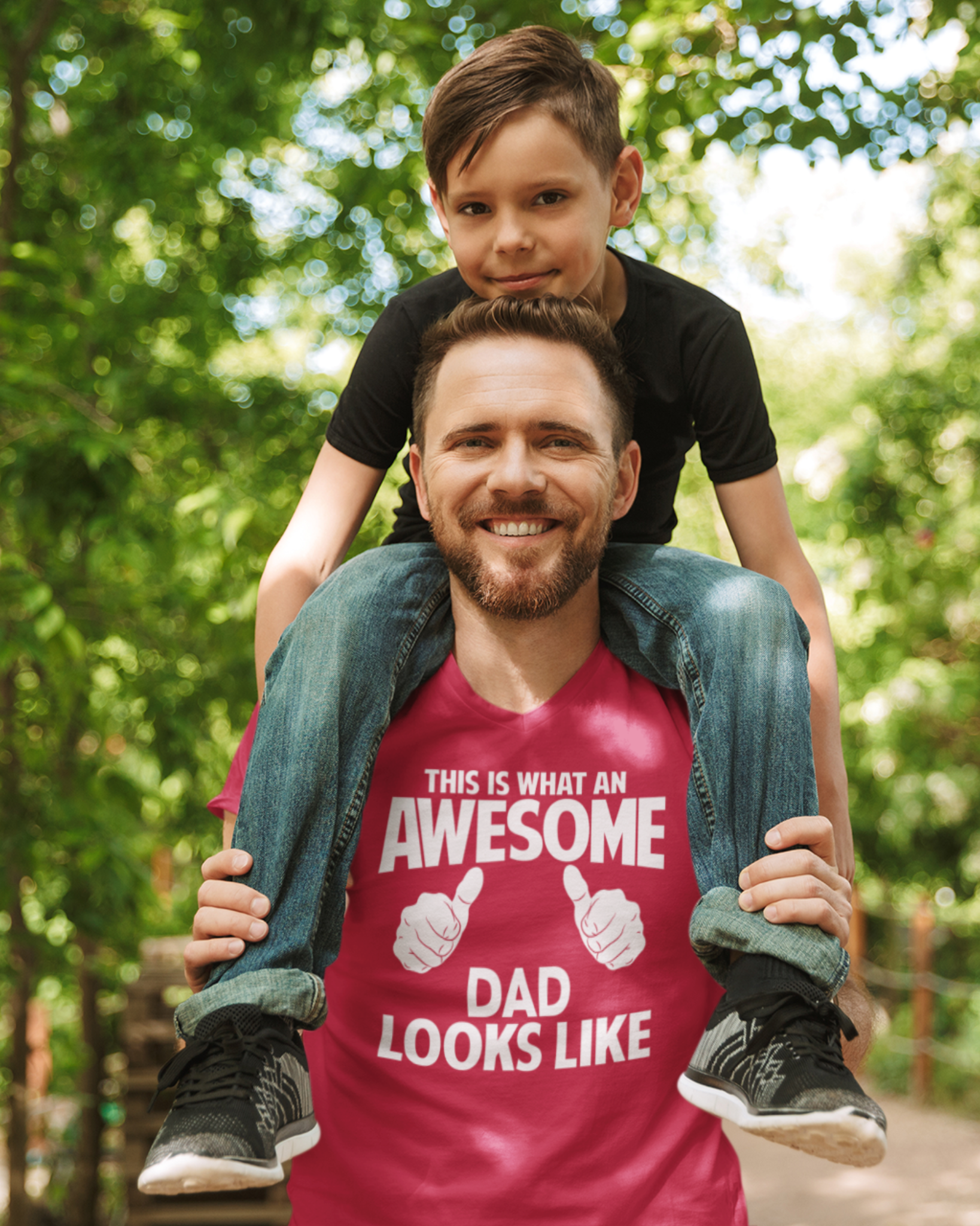 THIS IS WHAT AN AWESOME DAD LOOKS LIKE
